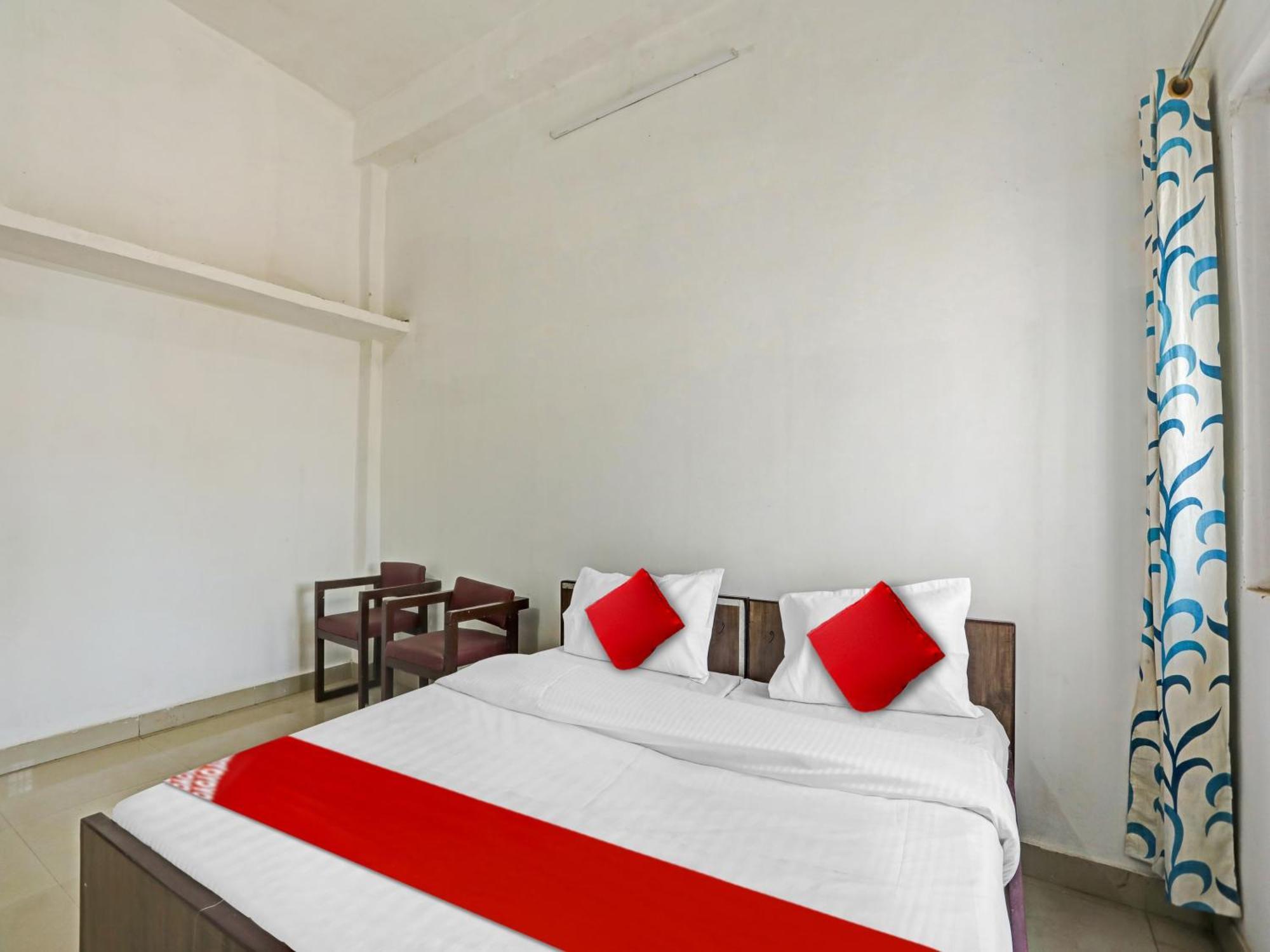 Super Hotel O Easy Stay Inn 러크나우 외부 사진
